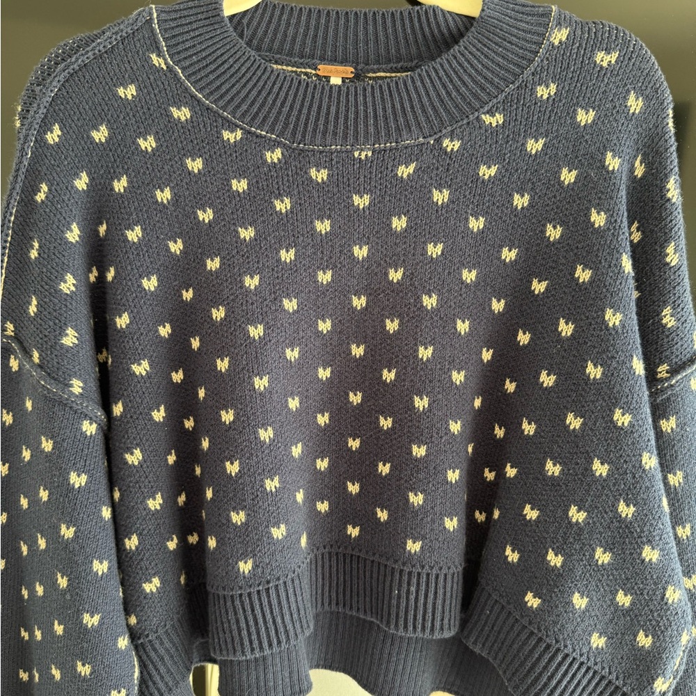 Women's Blue and Cream Sweater